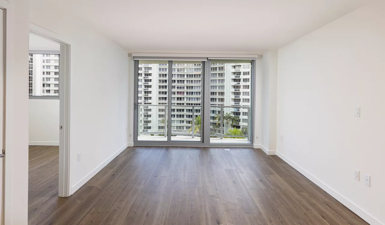 Flamingo Point - Miami, FL - Living Room