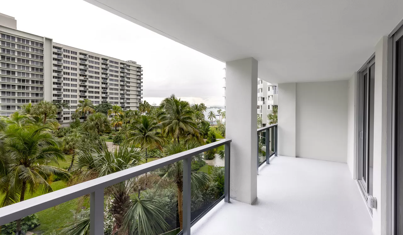 Flamingo Point - Miami, FL - Balcony