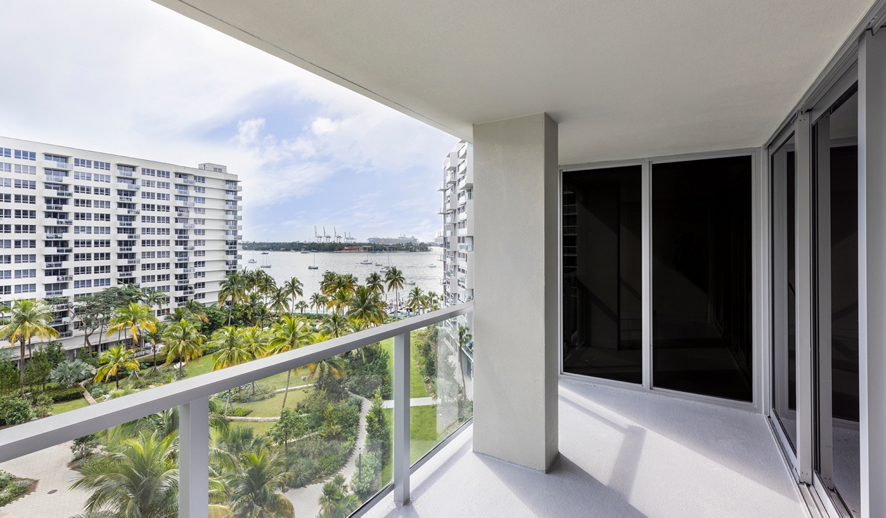 Flamingo Point - Miami, FL - Balcony/