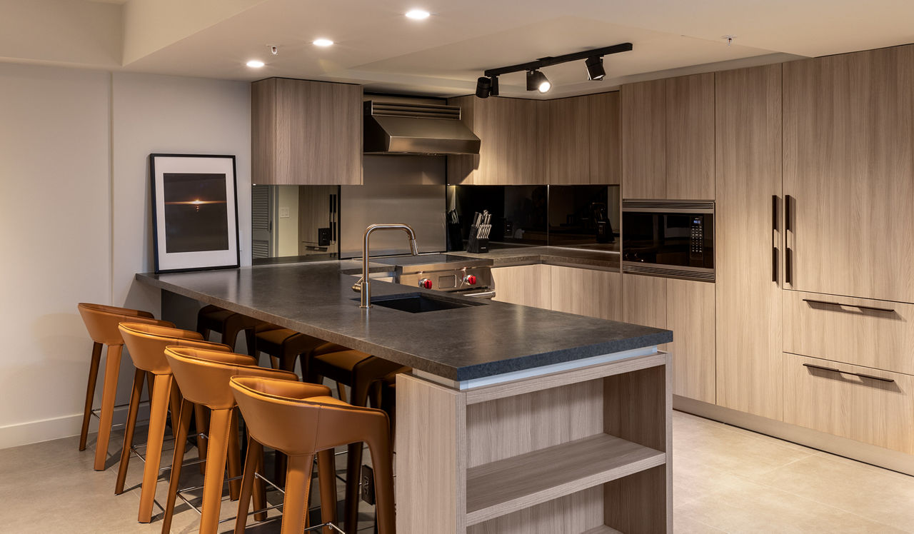 Flamingo South Beach - Miami Beach, FL - Kitchen 