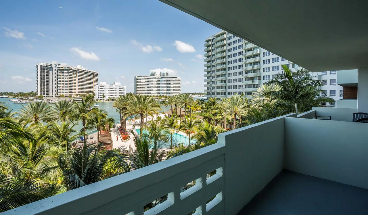 Flamingo South Beach - Miami, FL - Balcony looking out to the ocean