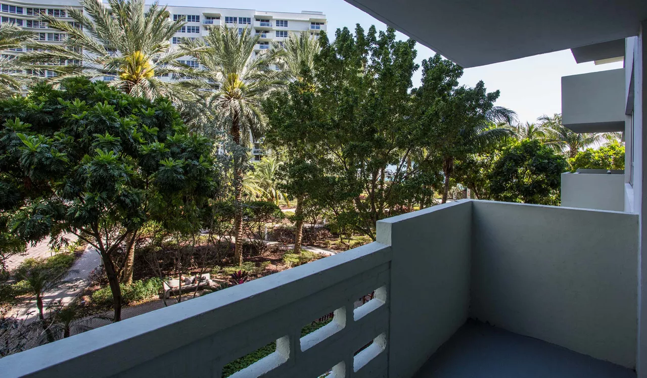 Flamingo South Beach - Miami, FL - Balcony