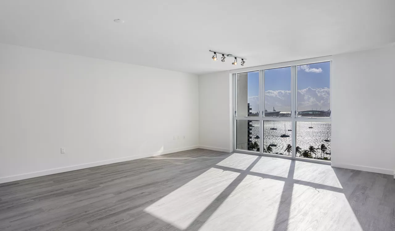 Flamingo Point - Miami, FL - Living Room