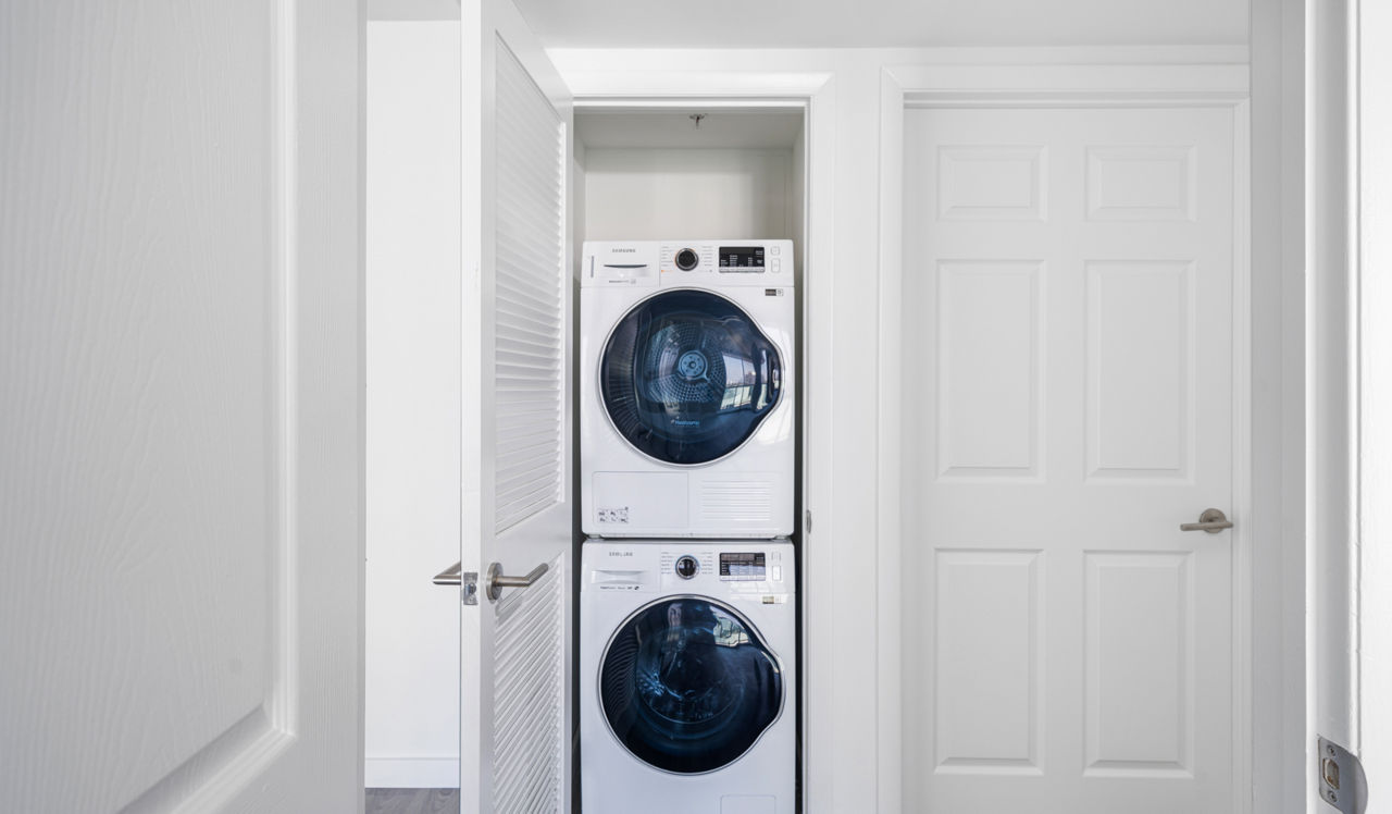 Flamingo South Beach - Miami, FL - Laundry