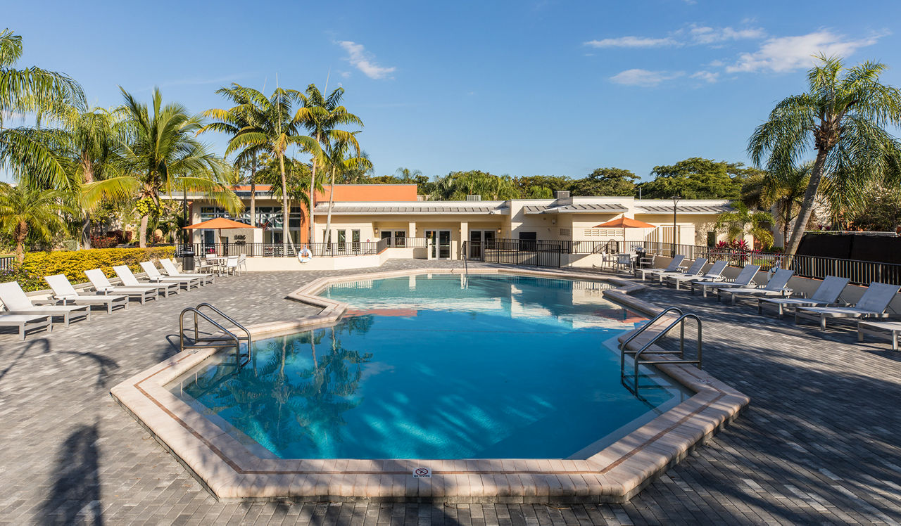 Pool at Four Quarters (2 of 2)