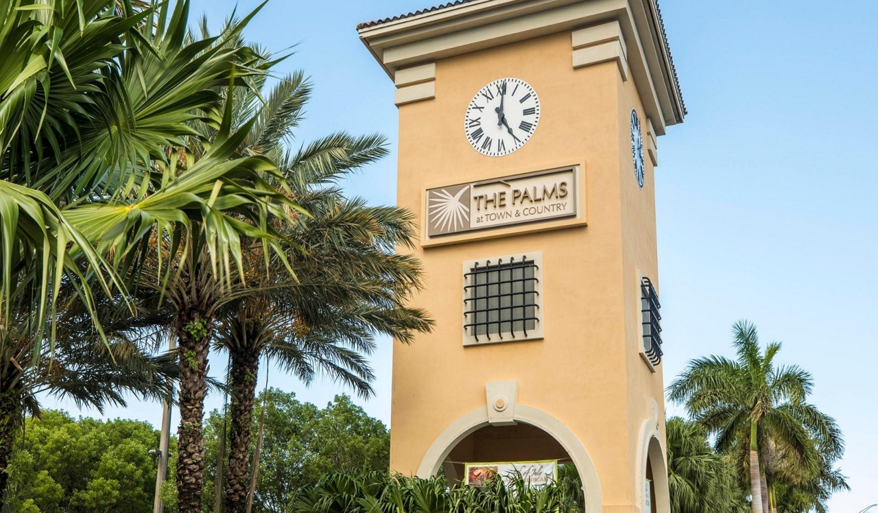 Four Quarters - Miami- Mall