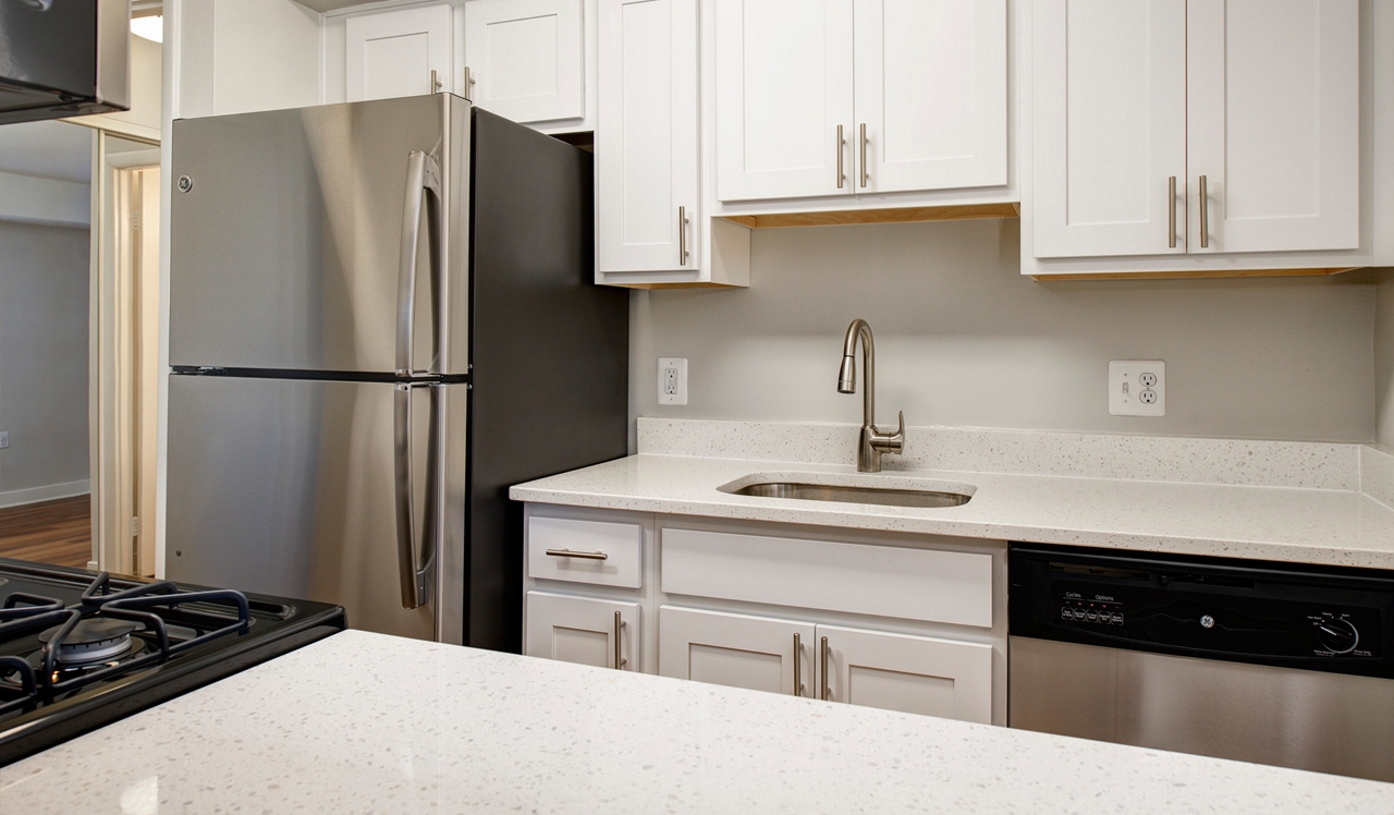 Foxchase - Alexandria, VA - Kitchen