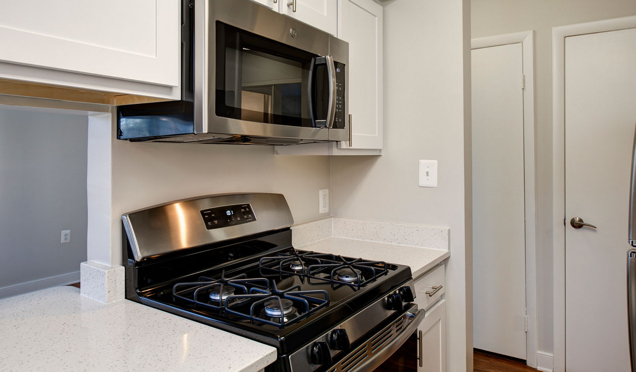 Foxchase - Alexandria VA - Kitchen