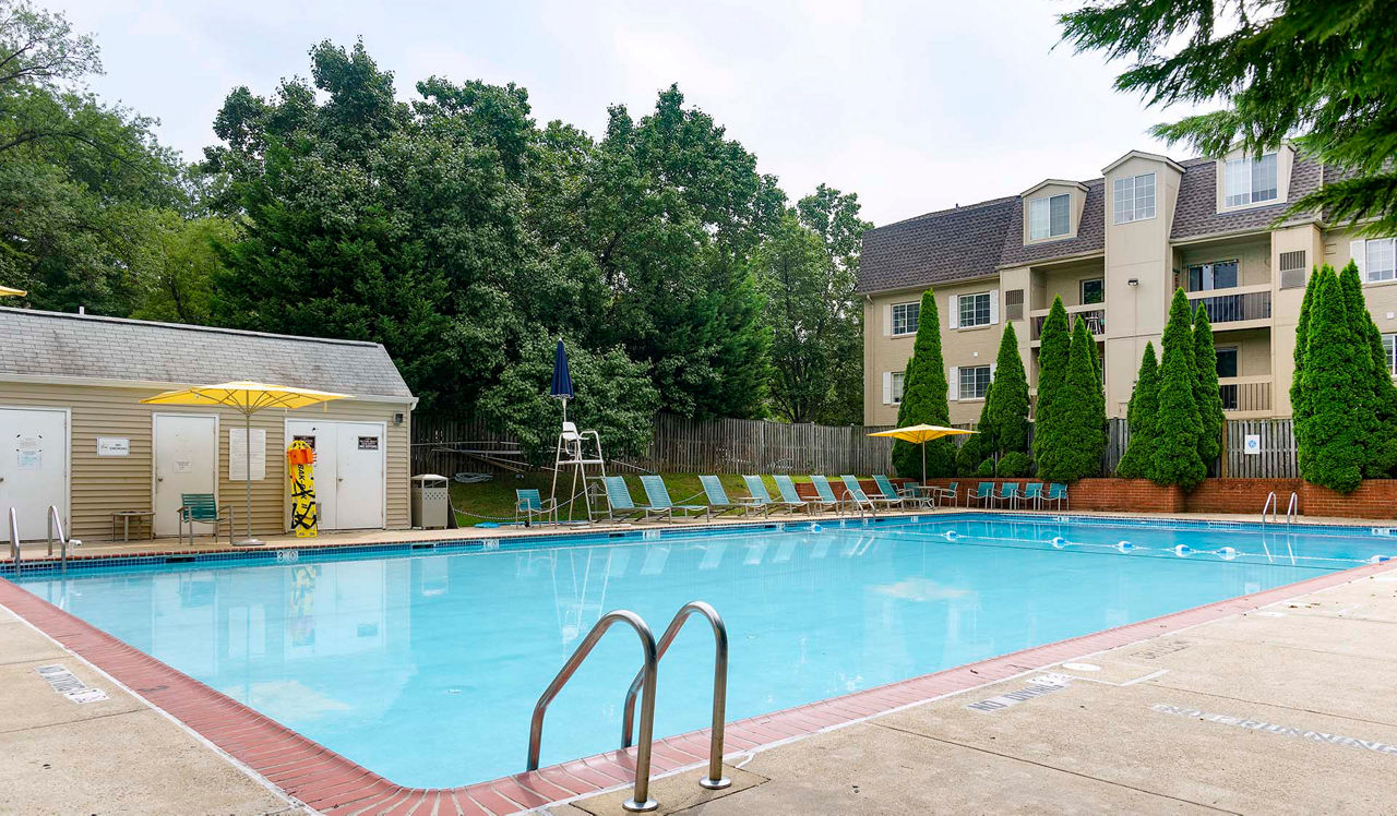 Foxchase - Alexandria, VA - Pool