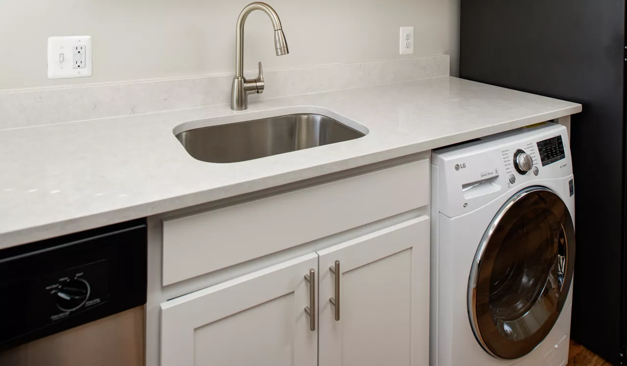 Foxchase - Alexandria, VA - kitchen