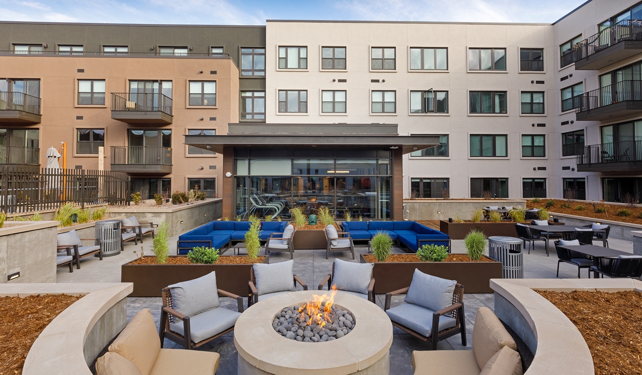 The Fremont Residences - Aurora, CO - courtyard.We are committed to meeting and enriching your active lifestyle, whether that means indulging in activity or recuperation.