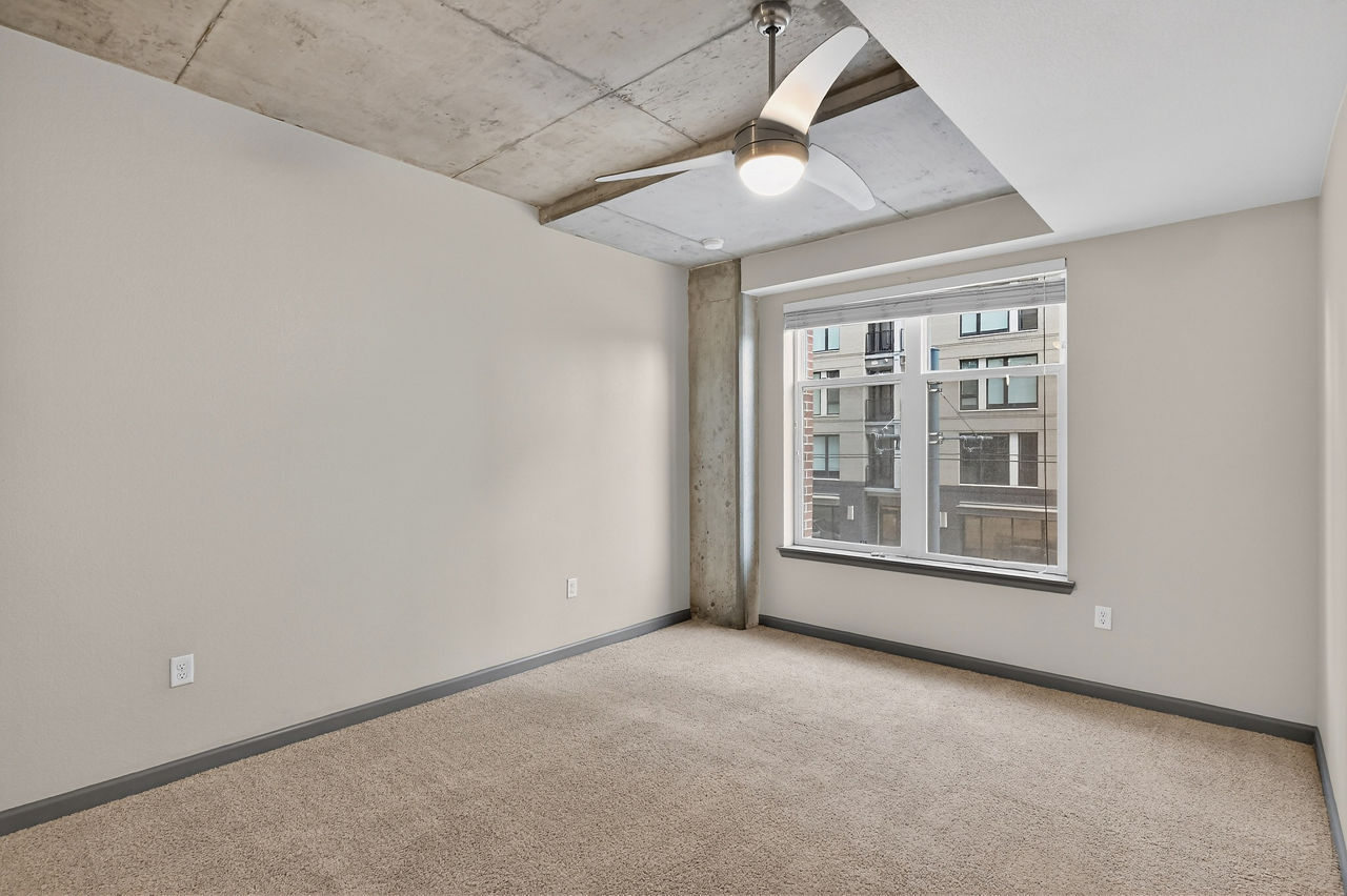 Arapahoe Square - Denver, CO - Bedroom