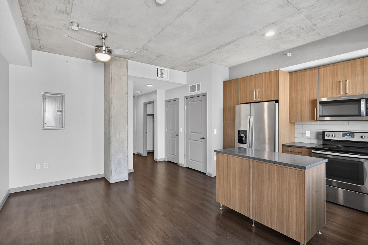 Arapahoe Square - Denver, CO - Living Room