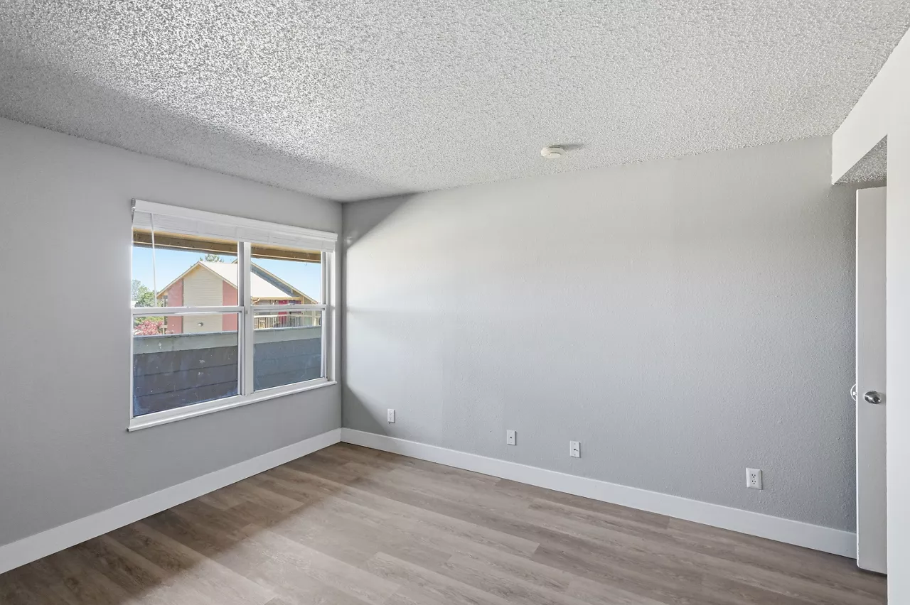 Avens Point - Thornton, CO - bedroom
