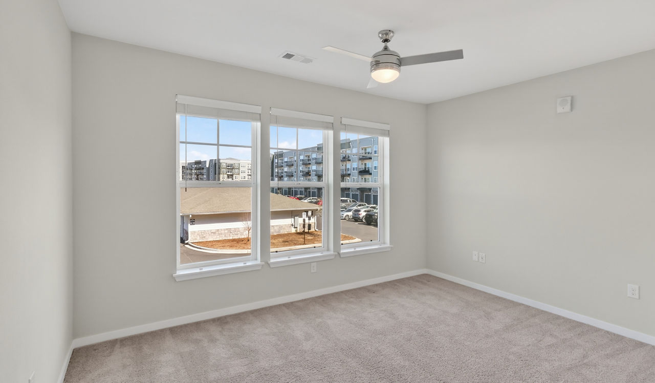 Grant Row Lofts - Thornton, CO - bedroom