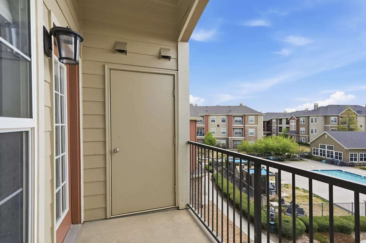 Grove at Cherry Creek Park - Centennial, CO - balcony