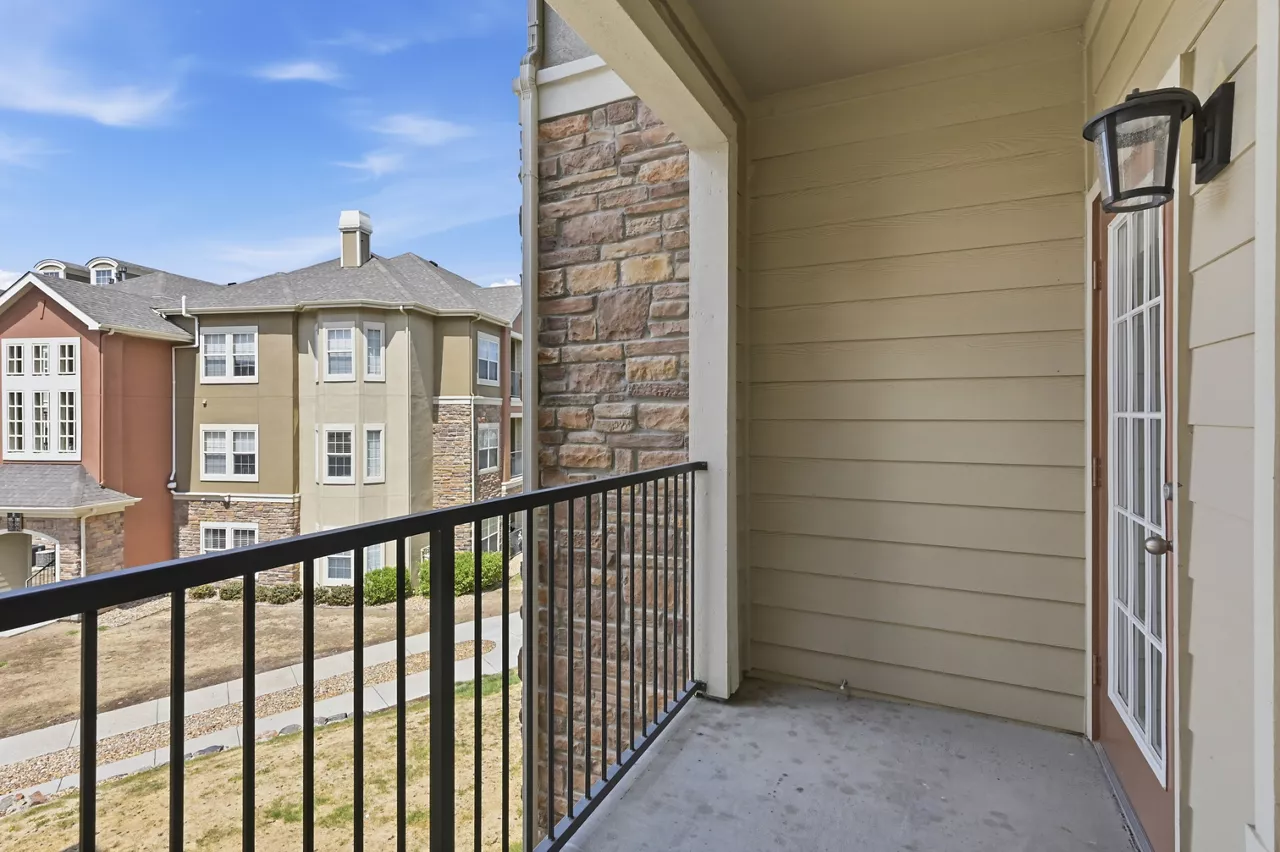 Grove at Cherry Creek Park - Centennial, CO - Balcony