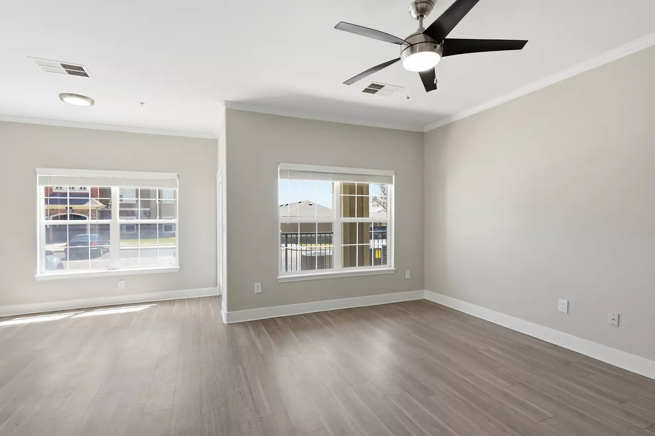 Grove at Cherry Creek Park - Centennial, CO - Living Room