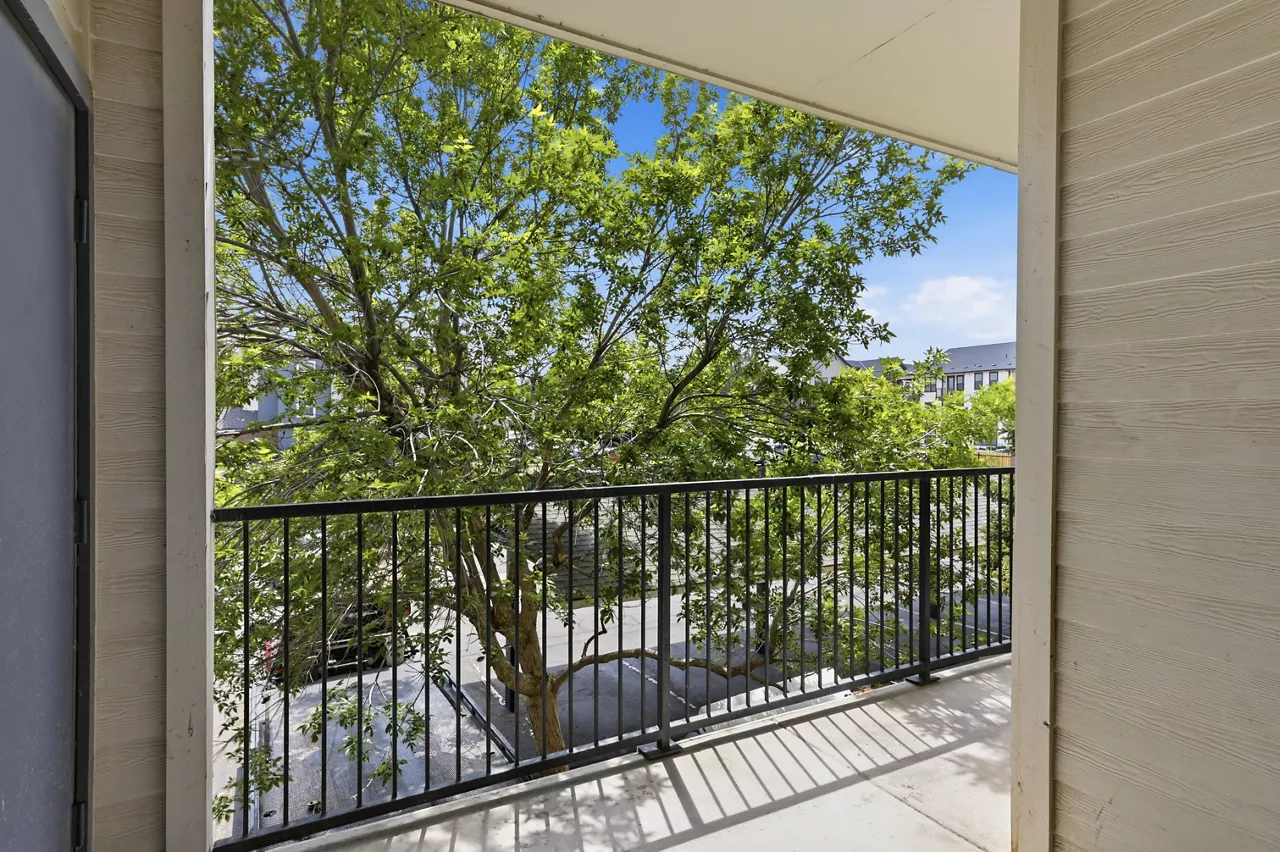 Haven 124 at Eastlake Station - Northglenn, CO - balcony