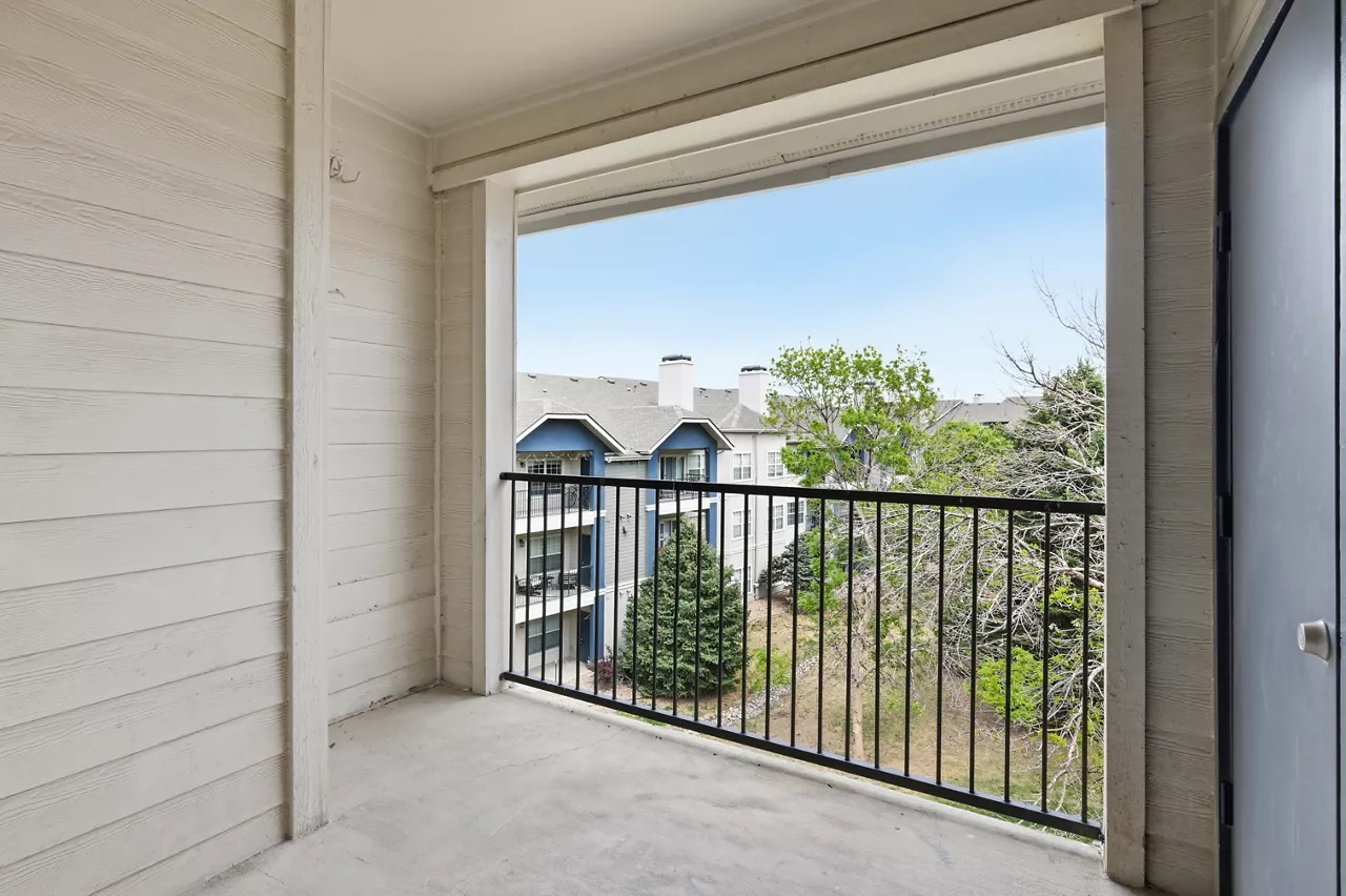 Haven 124 at Eastlake Station - Northglenn, CO - balcony