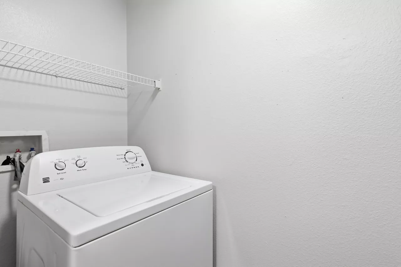 Haven 124 at Eastlake Station - Northglenn, CO - laundry