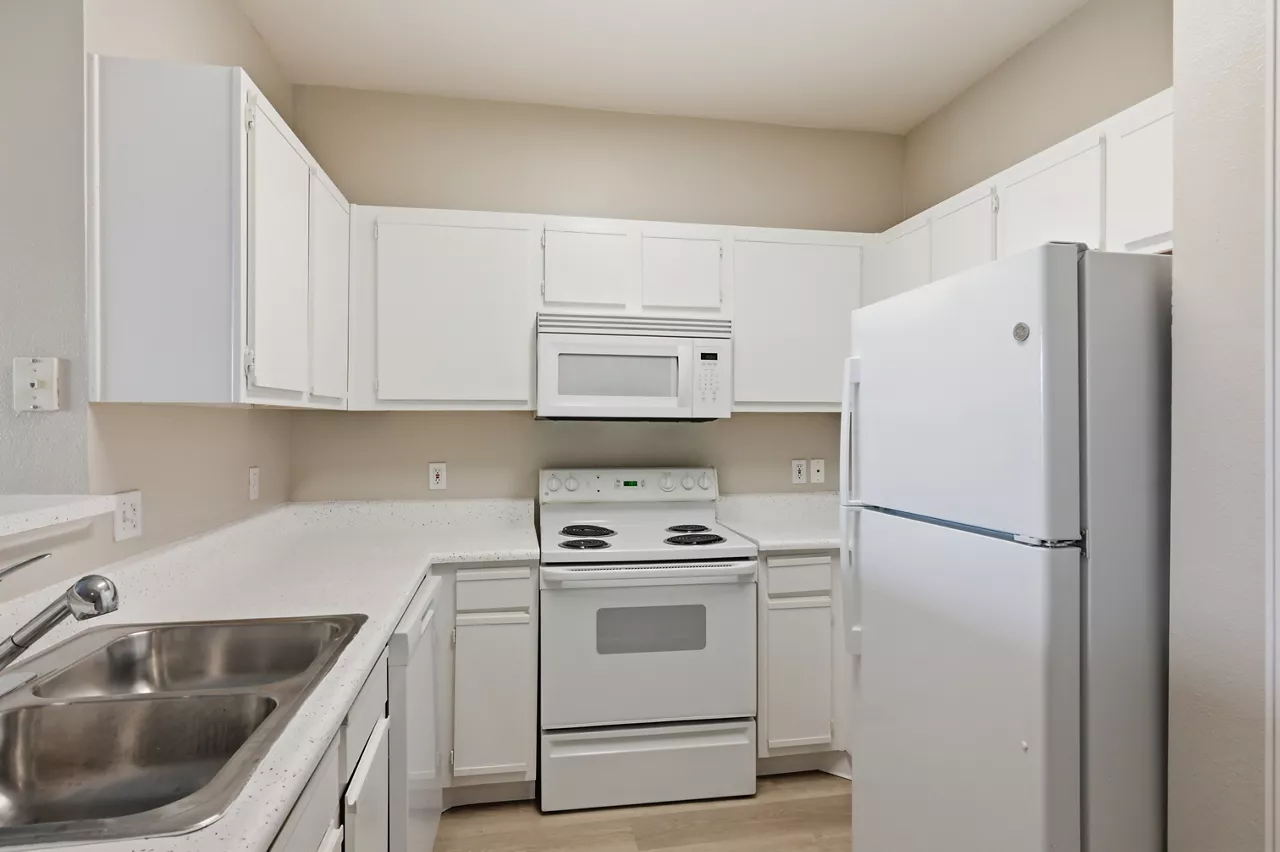 Haven 124 at Eastlake Station - Northglenn, CO - Kitchen