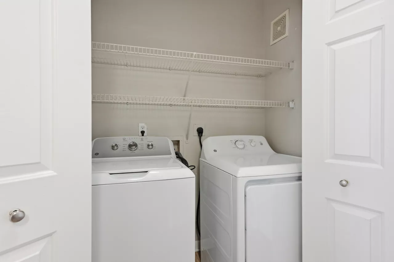 Haven 124 at Eastlake Station - Northglenn, CO - laundry