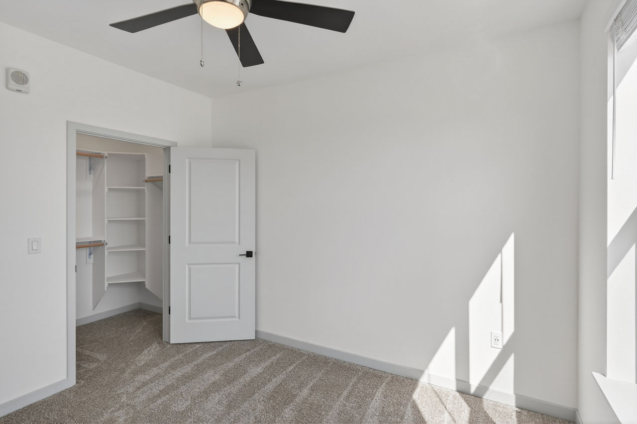 Lofts at Highlands - Longmont, CO - bedroom