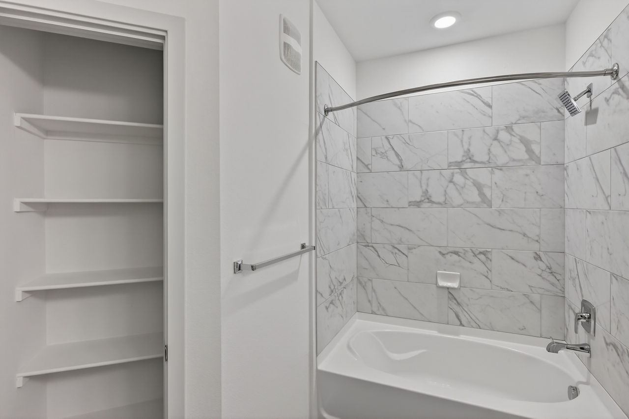 Pine and Parker - Parker, CO - bathroom