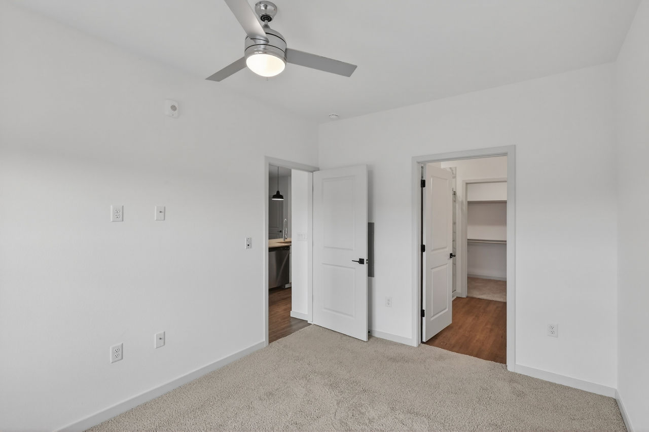 Pine and Parker - Parker, CO - bedroom