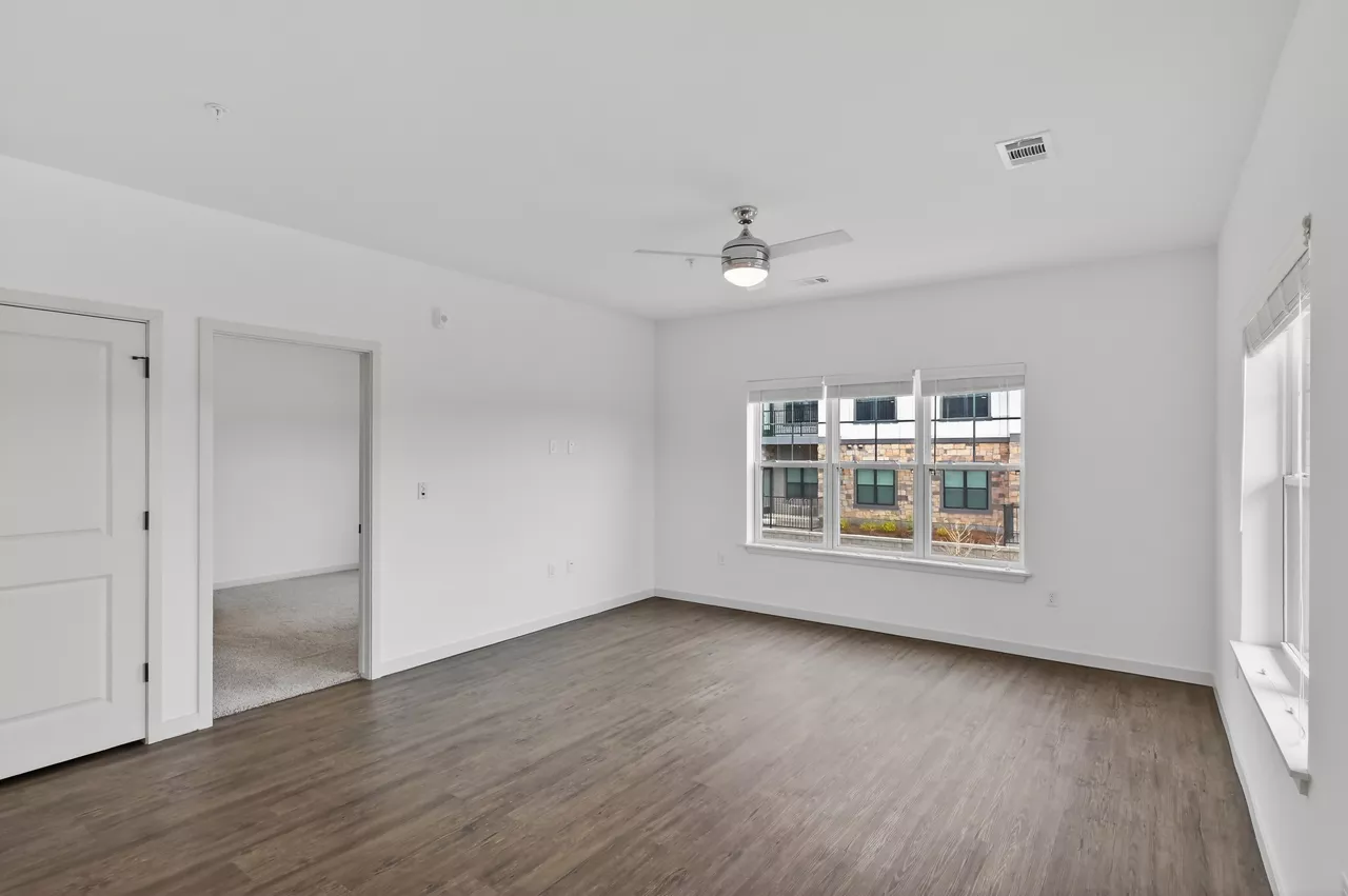 Pine and Parker - Parker, CO - living room