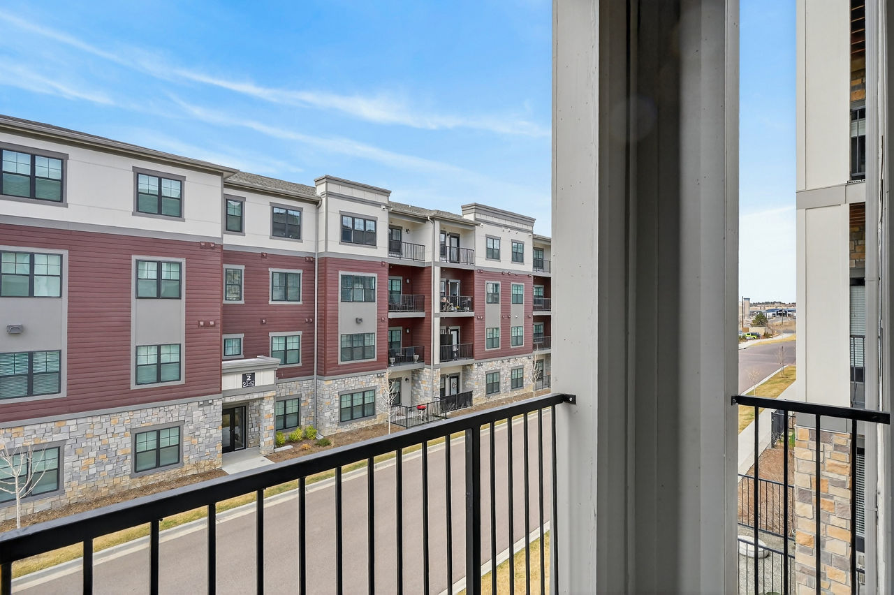 Pine and Parker - Parker, CO - balcony