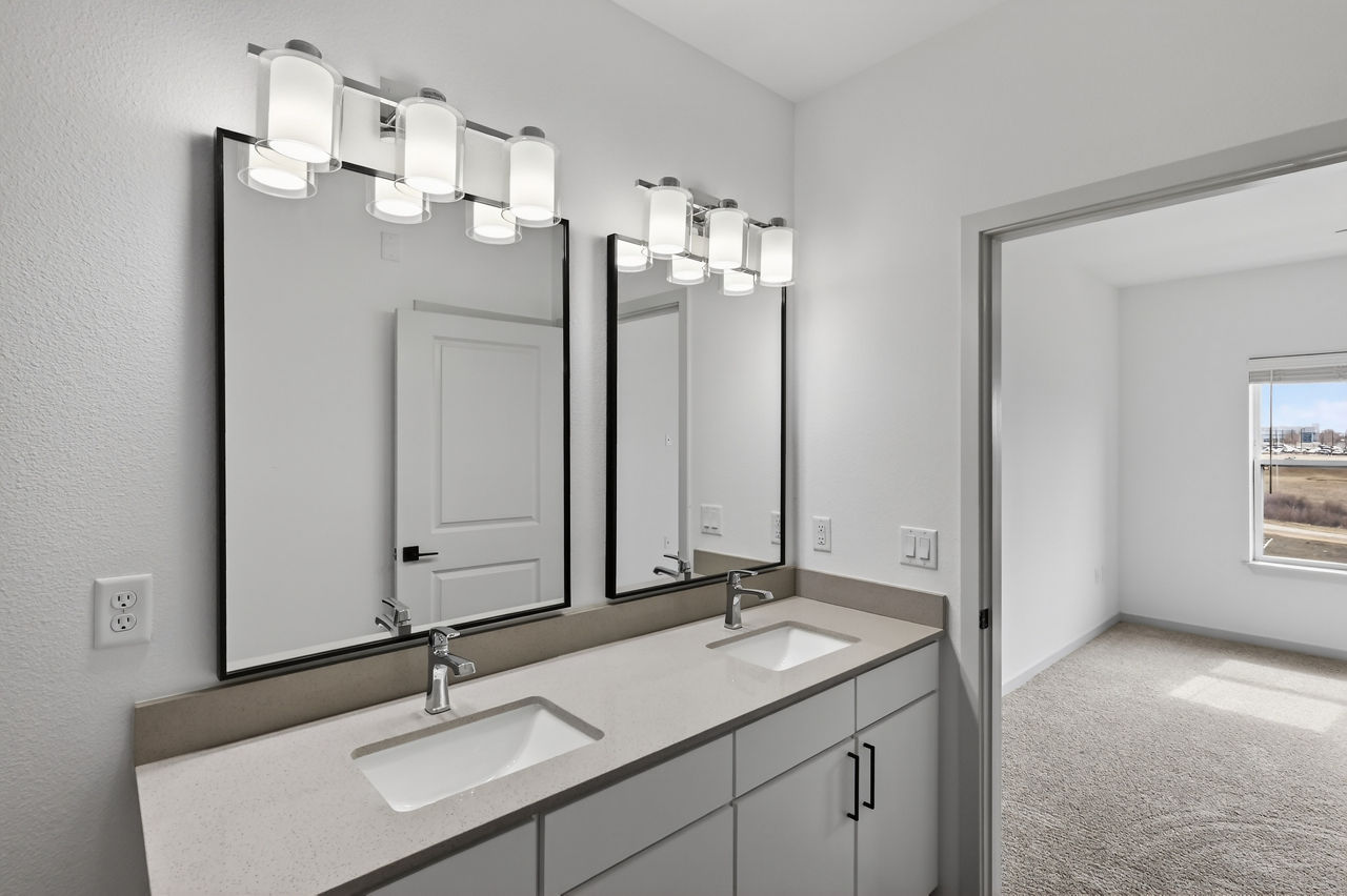 Pine and Parker - Parker, CO - bathroom