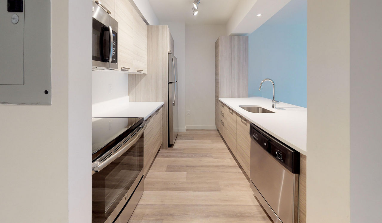 Bay Parc - Miami, FL - Kitchen