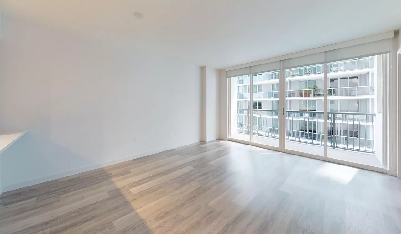 Bay Parc - Miami, FL - Living Room