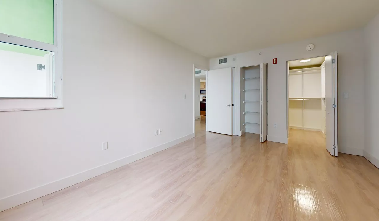 Bay Parc - Miami, FL - Bedroom
