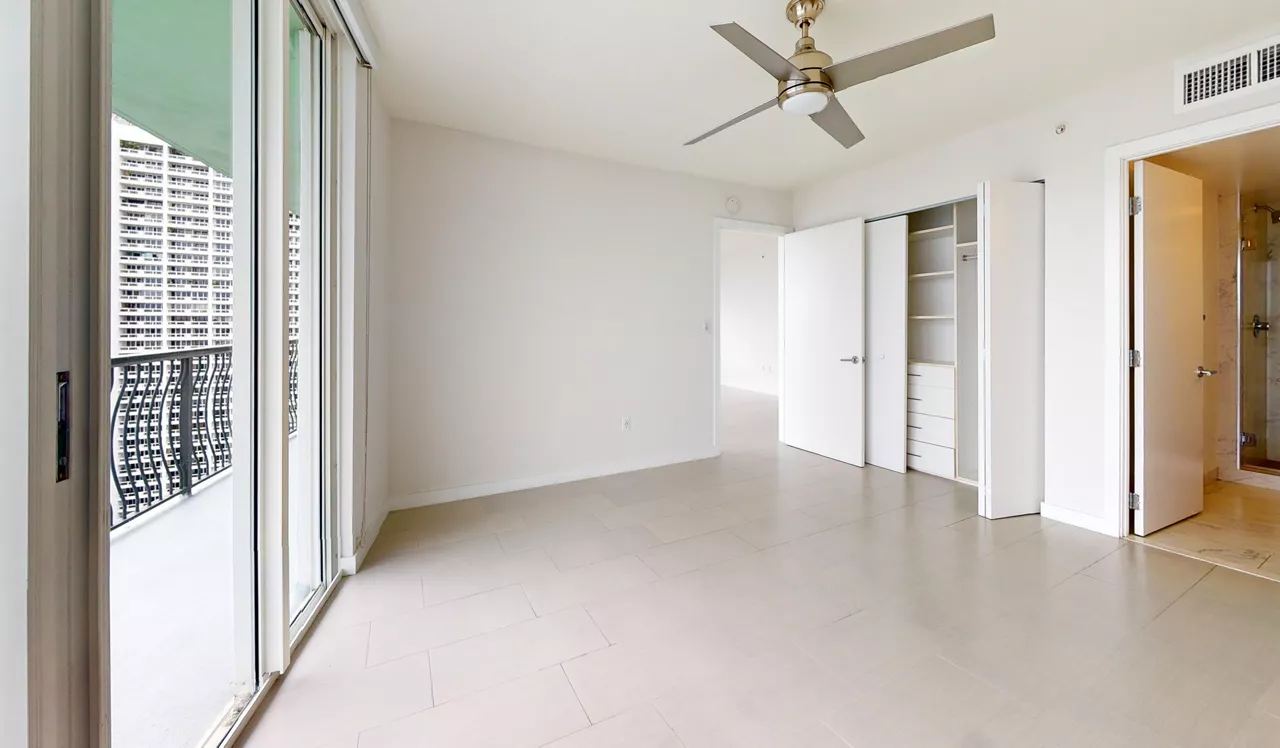 Bay Parc - Miami, FL - Bedroom