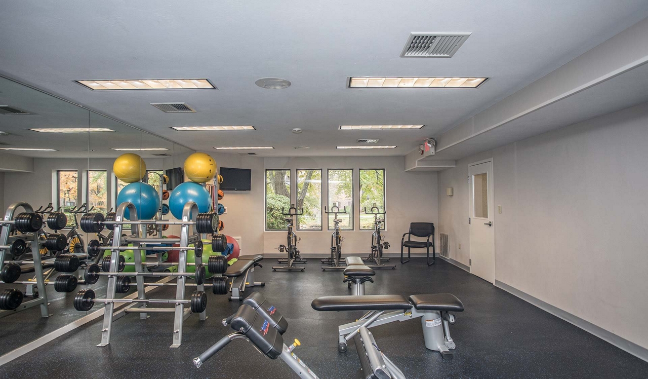 Royal Crest Estates - Nashua, NH - Fitness center