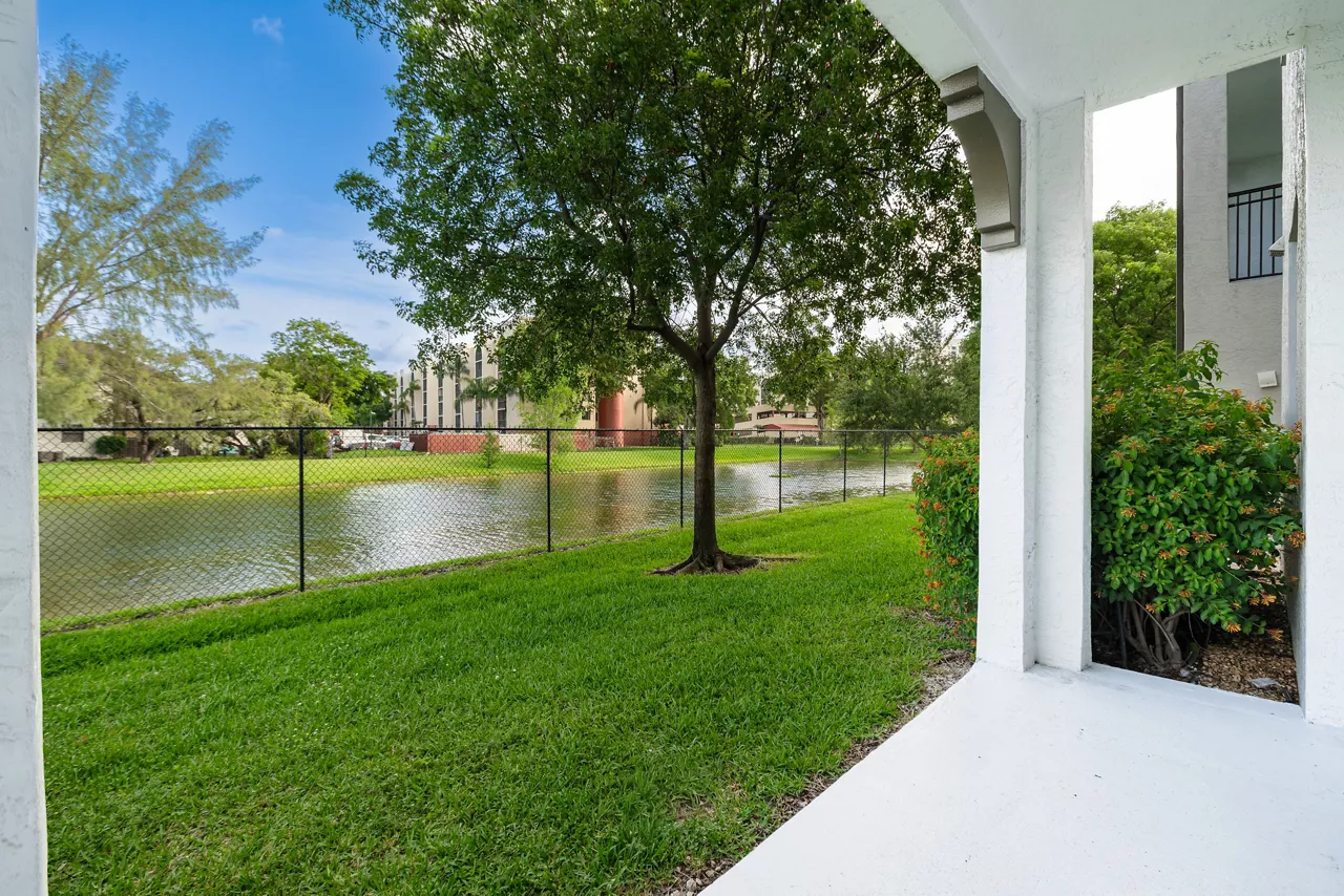 Doral View - Doral, FL - Balcony
