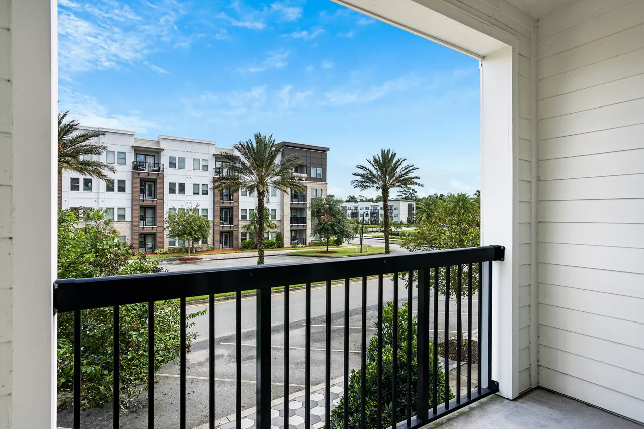 The Menlo - Jacksonville, FL - Balcony