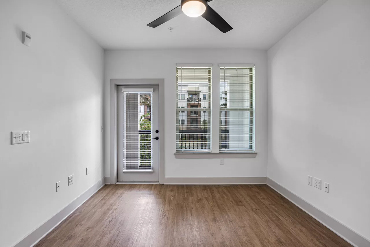 The Menlo - Jacksonville, FL - Living Room