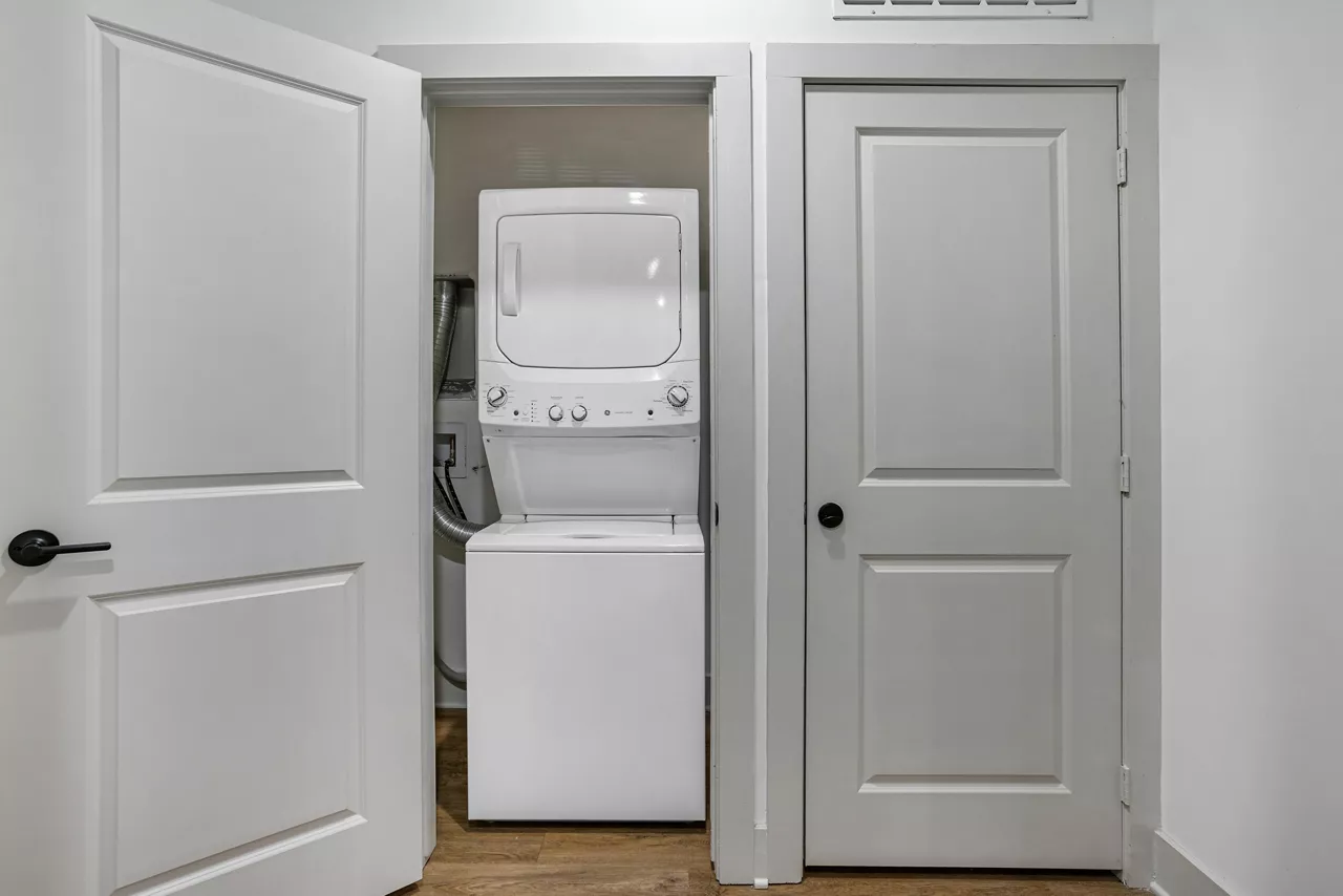 The Menlo - Jacksonville, FL - In-unit Washer and Dryer