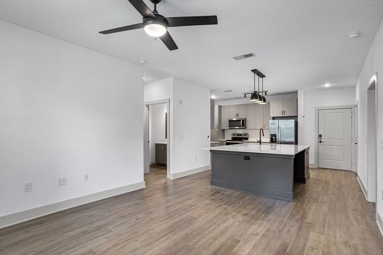 The Menlo - Jacksonville, FL - Living Room