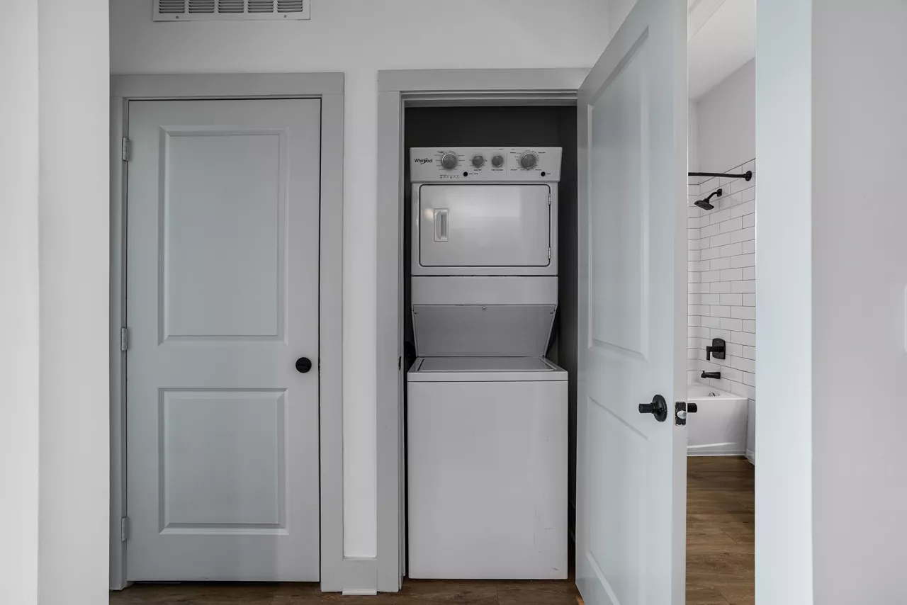 The Menlo - Jacksonville, FL - In-unit Washer and Dryer