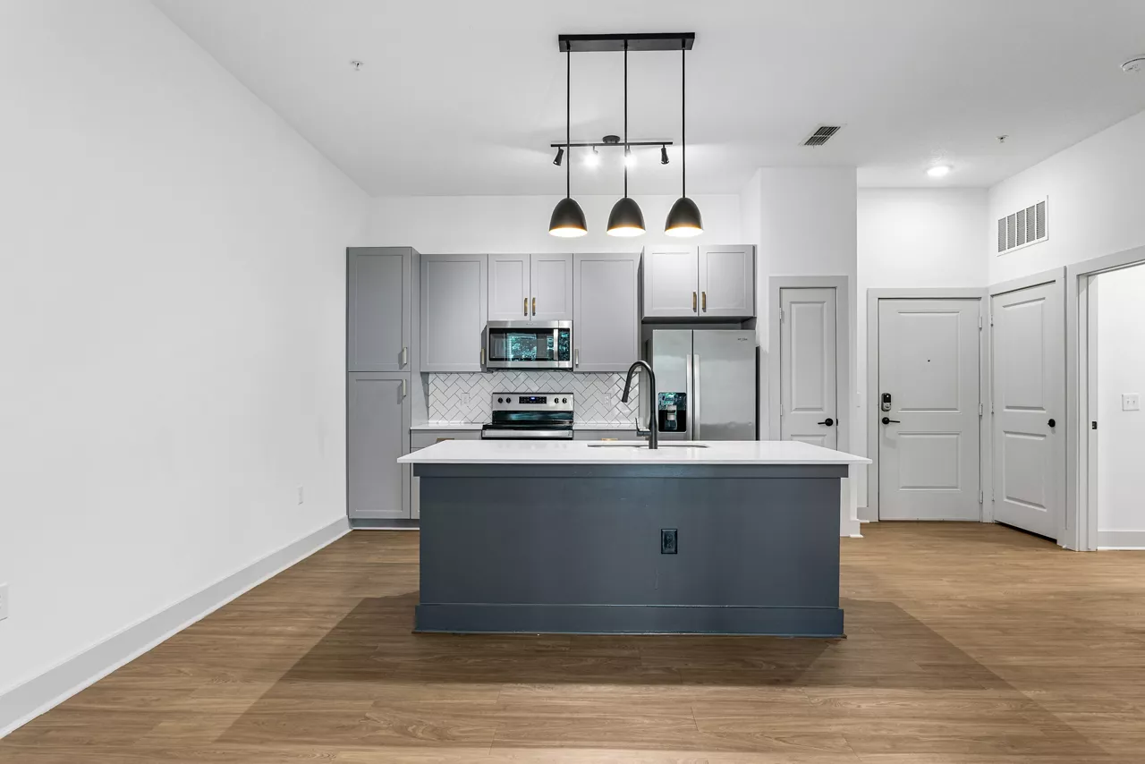 The Menlo - Jacksonville, FL - Kitchen