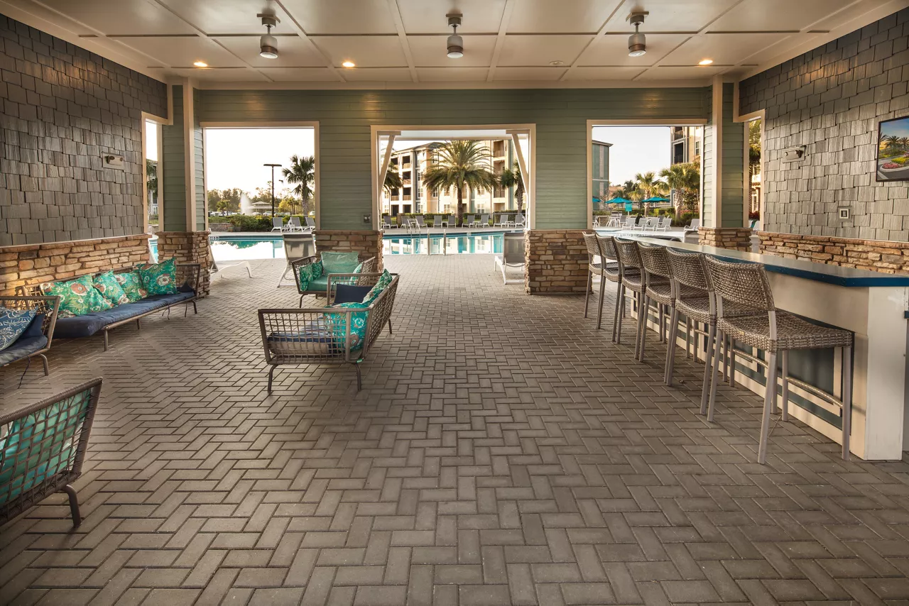 Citi Lakes in Orlando, FL - Outdoor Lounge