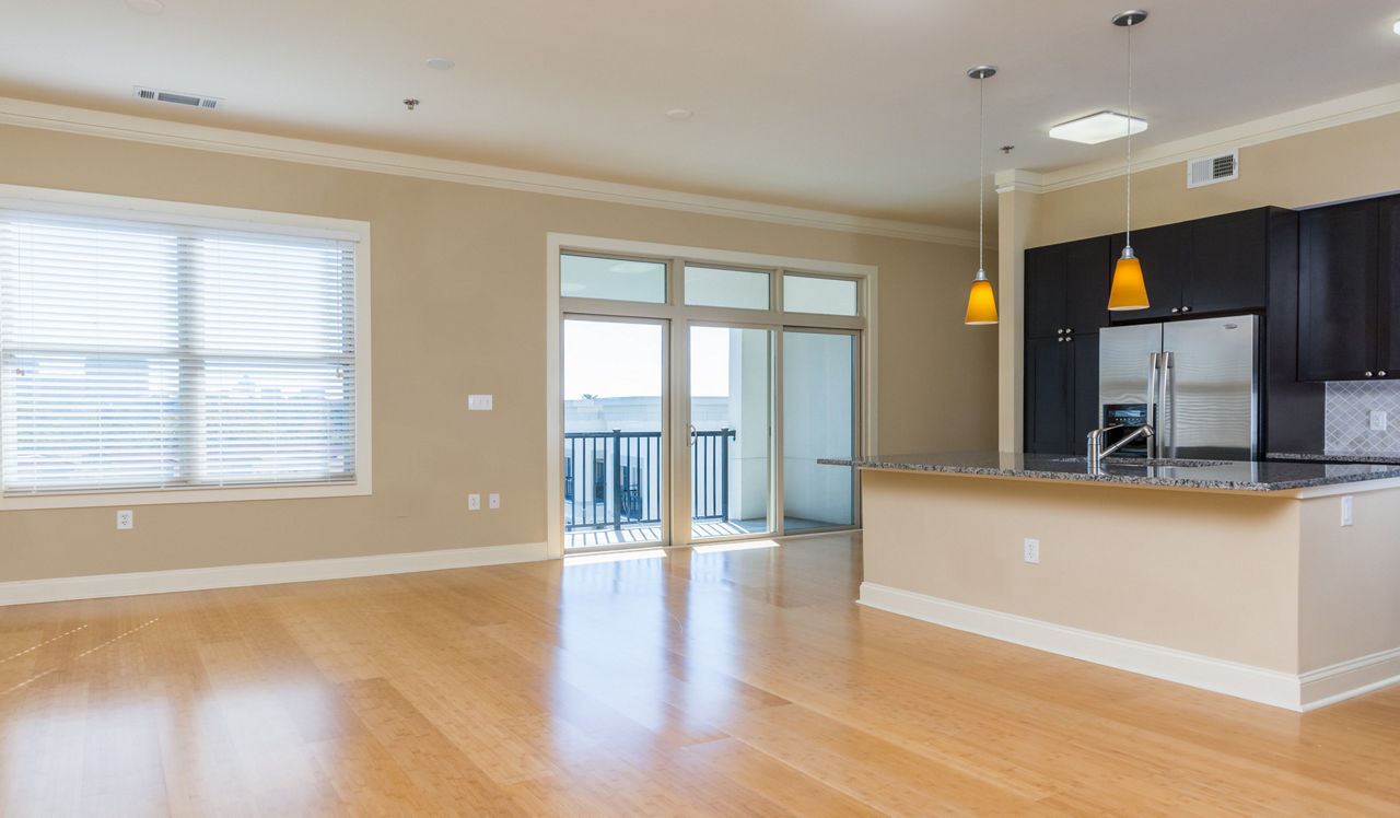Tremont Apartments - Atlanta, GA - living room