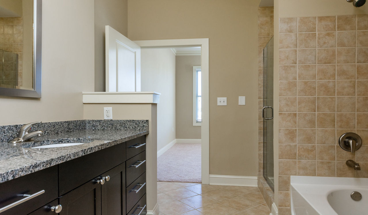 Tremont Apartments - Atlanta, GA - bathroom