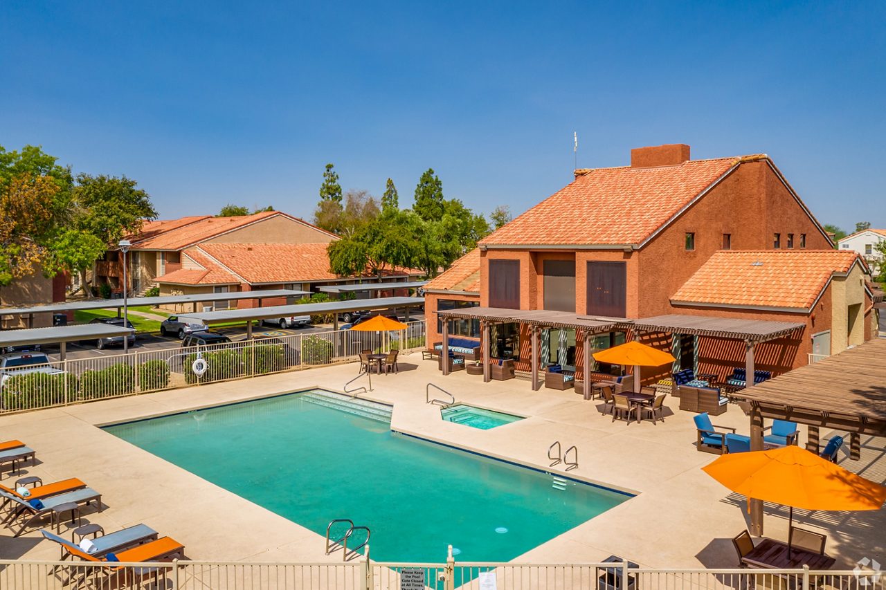 Heritage District - Gilbert, AZ - Pool