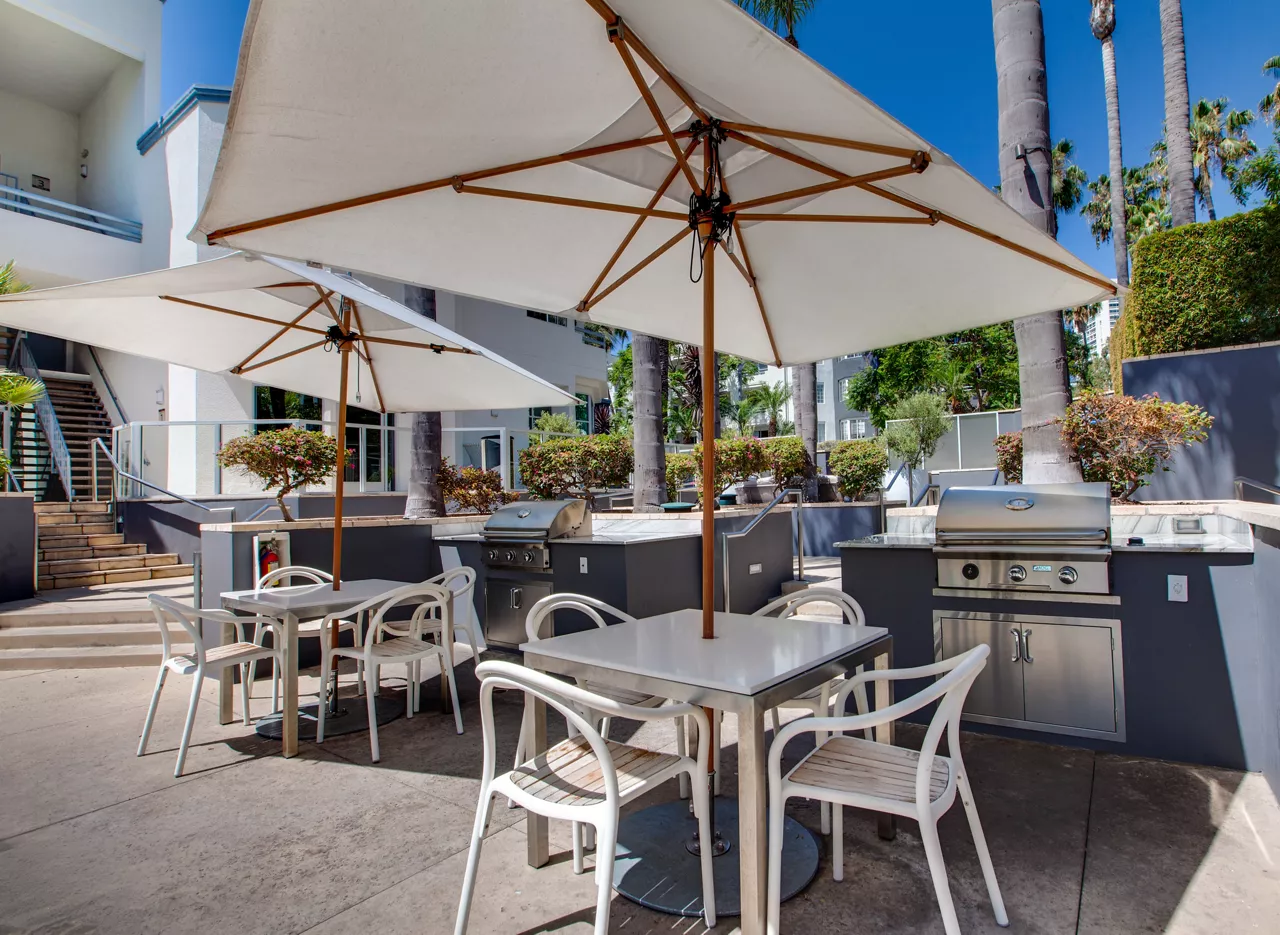 Hillcreste - Los Angeles, CA - Barbecue
